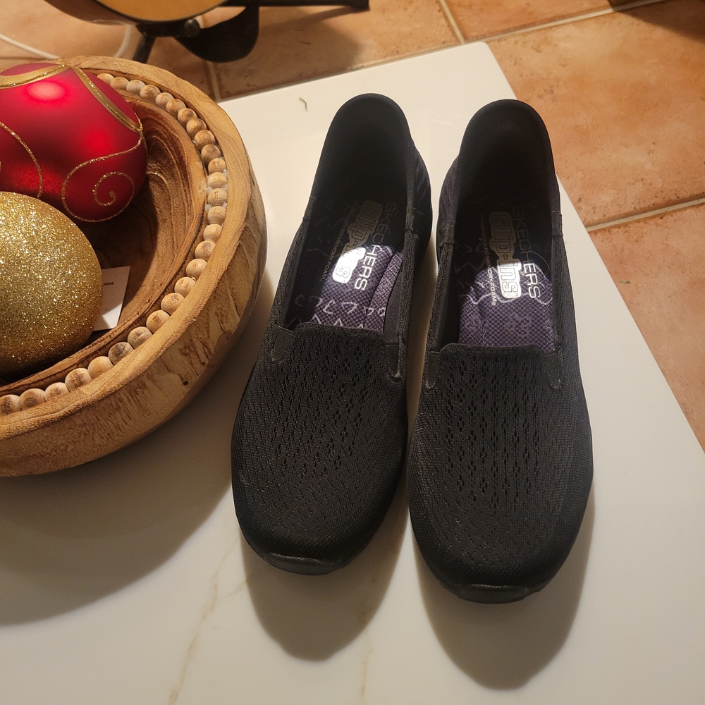 Skechers Women's Black Slip-On Shoes